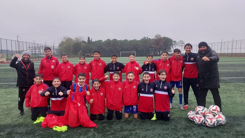 Ünye İdman Yurdu Hız Kesmeden Devam Ediyor!